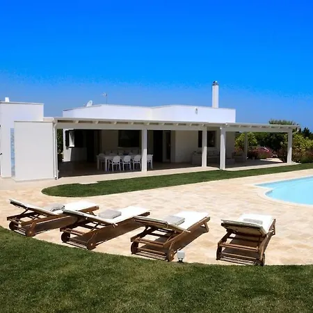 Greta * ポリニャーノ・ア・マーレ